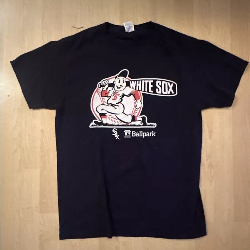 Chicago White Sox Navy Blue Shirt Medium M MLB Ballpark App TShirt